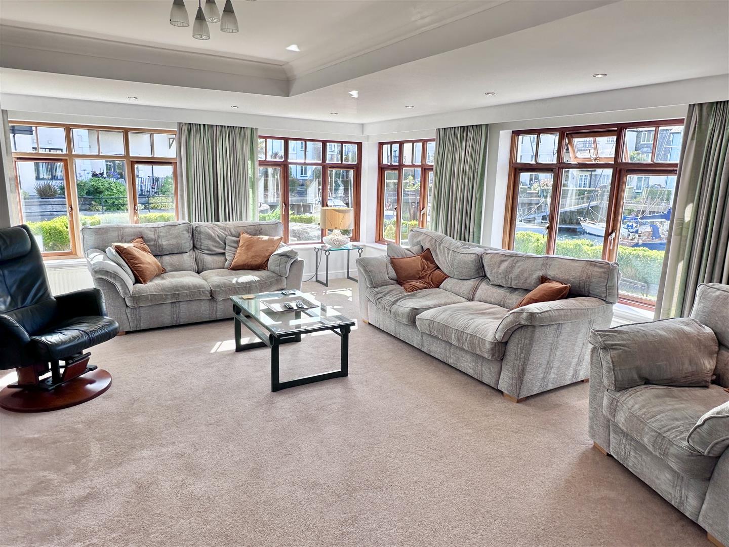 Campbeltown Way, Port Pendennis, Falmouth